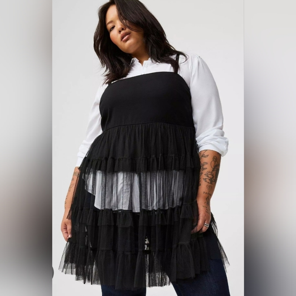 Torrid Challis And Mesh Tiered Sleeveless Top BNWT